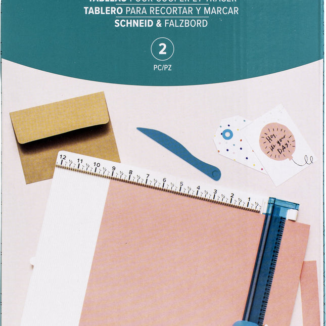 TABLERO DE RECORTE Y MARCADOR