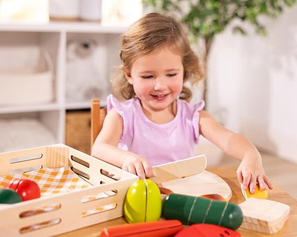JUGUETE FOOD WOODEN PIECES, KNIFE, CUTTING BOARD SET