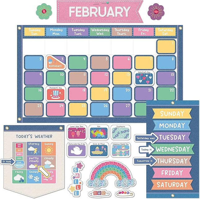 BULLETIN BOARD CRAFTY AND COOL CALENDAR