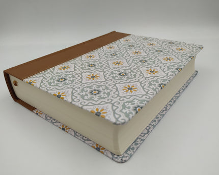 BIBLIA DE APUNTES, AZULEJOS COLOR SALVIA, SÍMIL PIEL