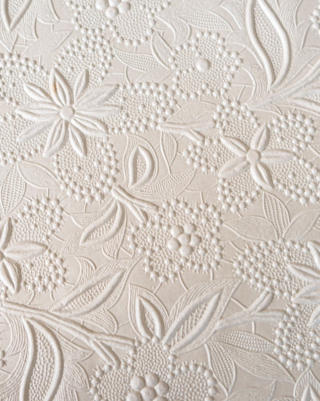PAPEL DECORADO BLANCOS C/FLORES 22 X 29 PULG
