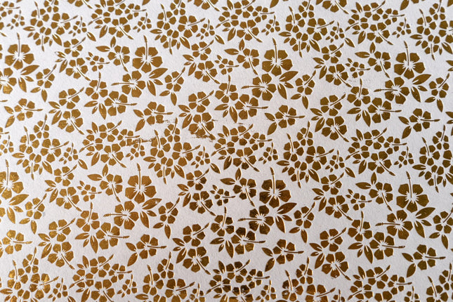 PAPEL DECORADO BLANCO C/FLORES DORADOS 22 X 29 PULG